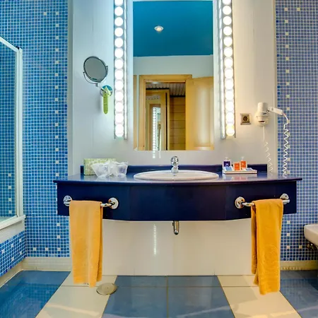 Sbh Crystal & - Adults Only فندق